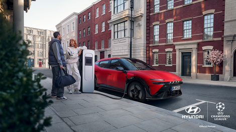 Hyundai gre v Ligo prvakov: v ospredje postavlja svojega novega električnega aduta