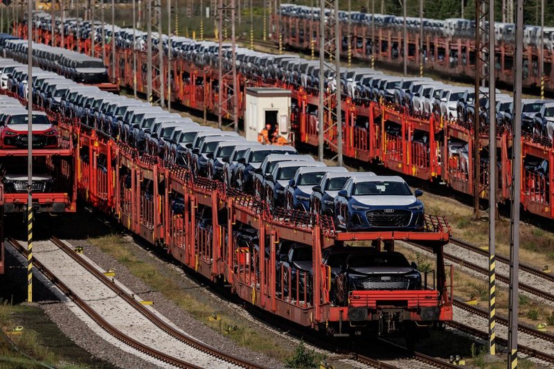 Sindikati udarili po mizi pri Volkswagnu: »50.000 delovnih mest še ni izgubljenih«