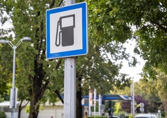 Poln rezervoar bi lahko stal skoraj 100 evrov: dizel pred novo rekordno ceno