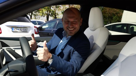 Minister Jernej Vrtovec - Tesla