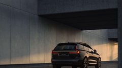 
                                                         Volvo XC60 in XC90 - prenova + priključni hibrid