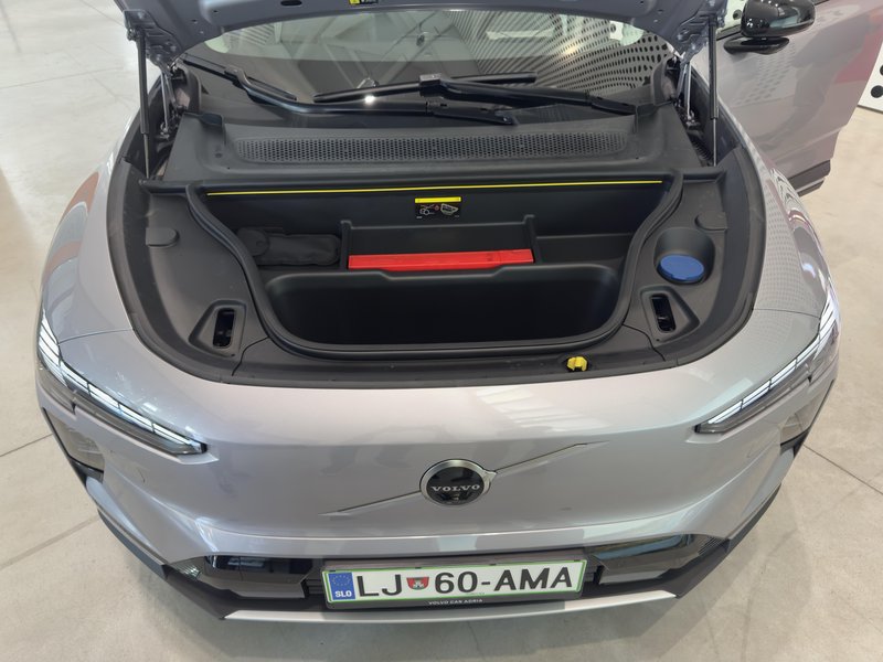 Predstavitev Volvo EX60