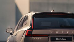 
                                                         Volvo XC60 in XC90 - prenova + priključni hibrid