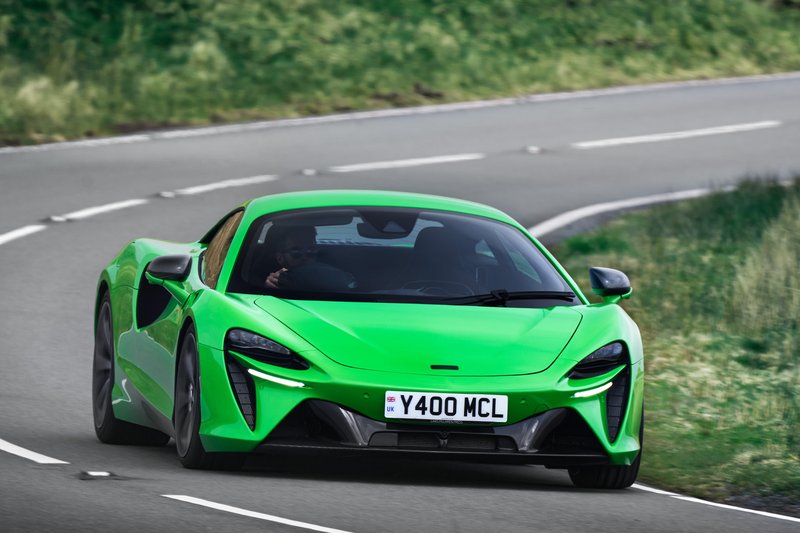 McLaren Artura slovo