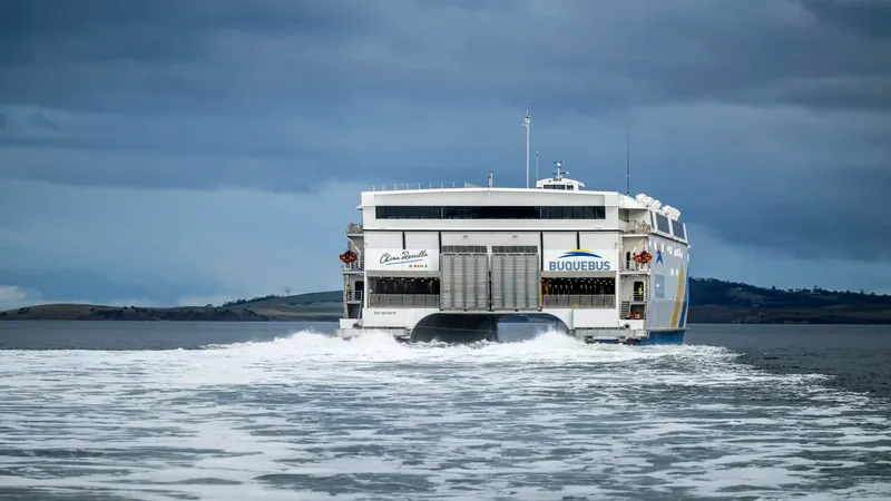 Incat Hull 96 China Zorilla električni trajekt