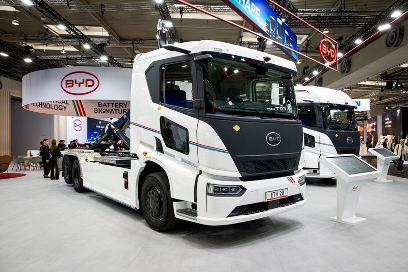 Kitajski tovornjaki - IAA Transportation