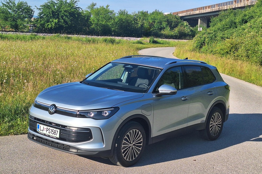 Test: Volkswagen Tiguan 4All 1.5 TSI eHybrid  – Odgovor na energetske izzive