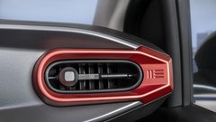
                                                         Nissan Pixo