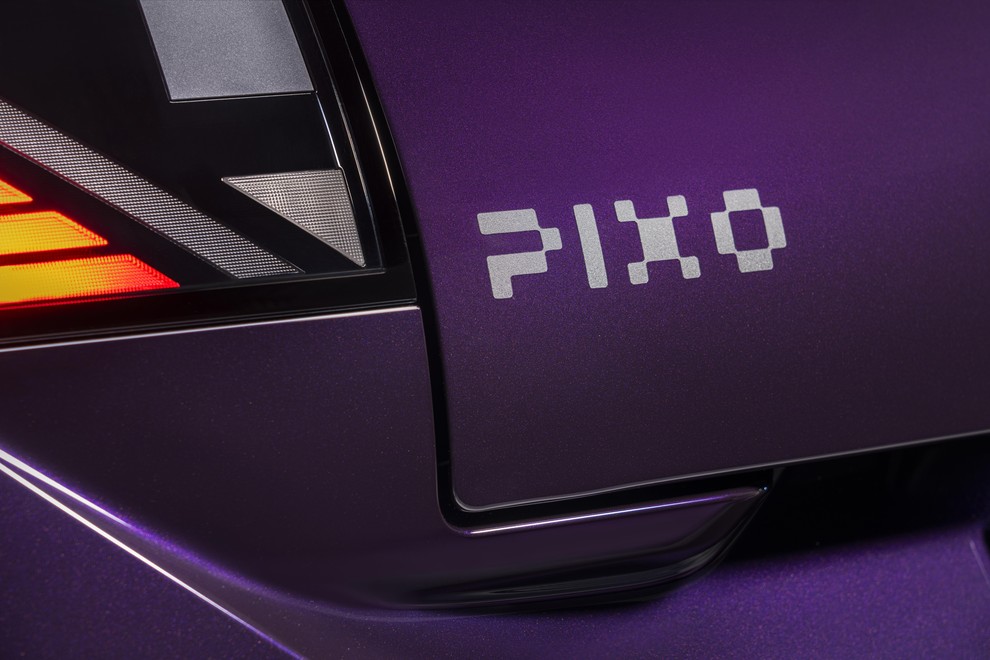 Nissan Pixo