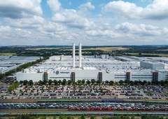 Bencin in dizel izgubljata primat? Volkswagen razkril, kaj trenutno naročajo kupci