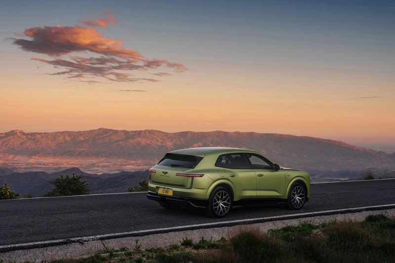 Bentley Torcal - električni SUV
