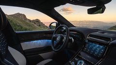 
                                                         Bentley Torcal - električni SUV