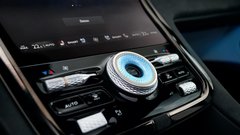
                                                         Bentley Torcal - električni SUV