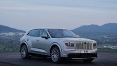 
                                                         Bentley Torcal - električni SUV