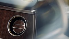 
                                                         Bentley Torcal - električni SUV
