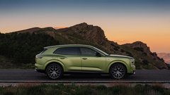 
                                                         Bentley Torcal - električni SUV