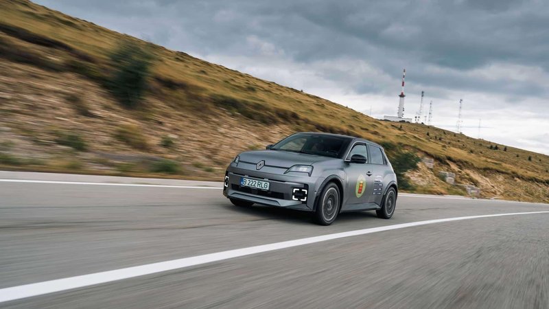 Renault 5 E-Tech se je v praksi približal teoretičnemu dosegu