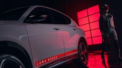 
                                                         Alfa Romeo Luna Rosa