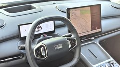 
                                                         Test: Geely Starray EM-i Max – Trud je opazen, dodaten pa dobrodošel