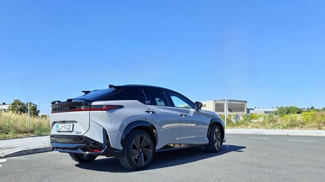 Test: Lexus RZ 550 F-Sport - Ne bo za vsakogar …