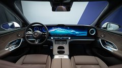 
                                                         Mercedes-Benz razred C, električni