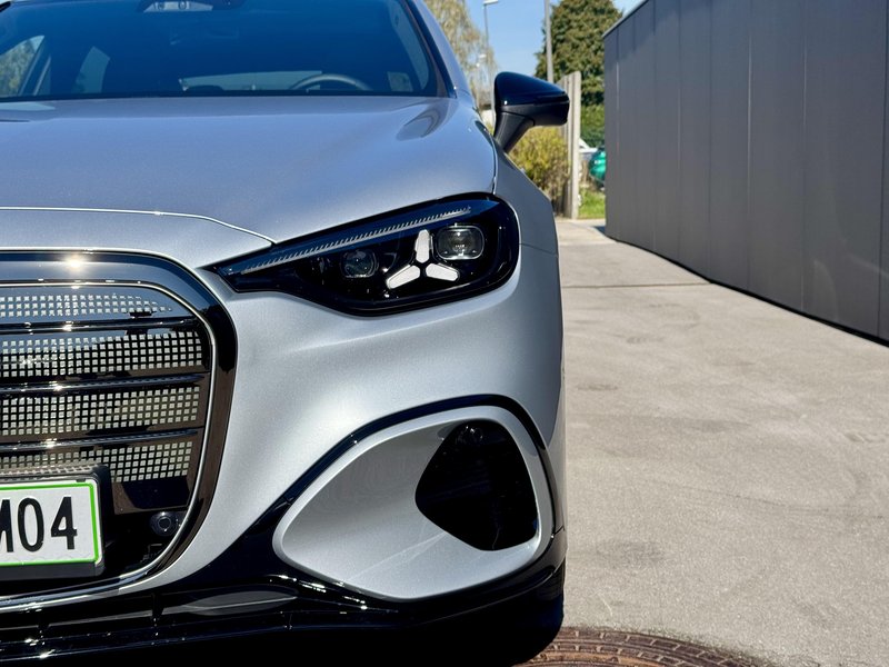 Električni Mercedes-Benz razred C, slovenska predstavitev