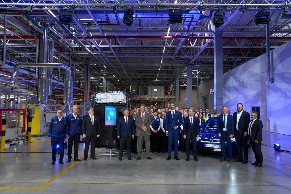 BMW - otvoritev tovarne baterij