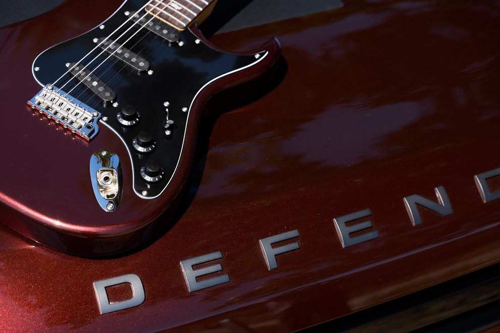 PRS Silver Sky Defender