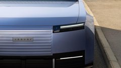
                                                         Jaguar Type 01