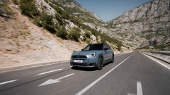 
                                                         MINI Countryman Untamed