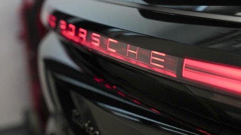 Pri Porscheju se obeta velika sprememba: del plače ne bo več v denarju