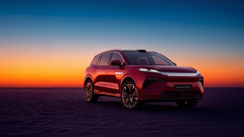 BYD Atto 8 - predstavitev