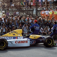 Zgodovinski dogovor: Formula 1 se vrača na celino, kjer ni dirkala že od leta 1993