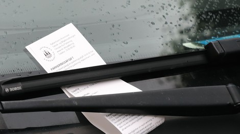 Namesto odvetnika je uporabil ChatGPT: po treh letih dosegel razveljavitev kazni