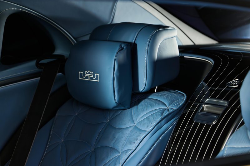 Mercedes-Maybach S680 Lebron James