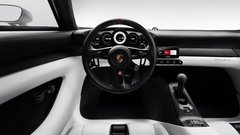 
                                                         Porsche Mission S