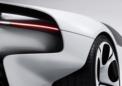 Porsche se vrača v razred superšportnikov: Mission S napoveduje novo družino modelov