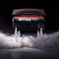 Od leta 2017 do danes: Tesla Roadster je dobil raketne motorje, kupci pa nove obljube. In ne, ne gre še v proizvodnjo ...