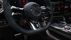 
                                                         Mercedes-AMG GT SUV