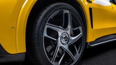 
                                                         Mercedes-AMG GT SUV