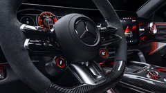 
                                                         Mercedes-AMG GT SUV