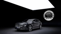 
                                                         Mercedes-AMG GT SUV