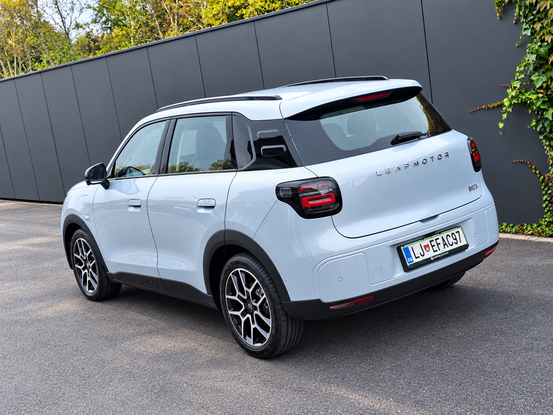 Novo pri nas: Leapmotor B03X – Zrelostni izpit kitajskega električnega križanca