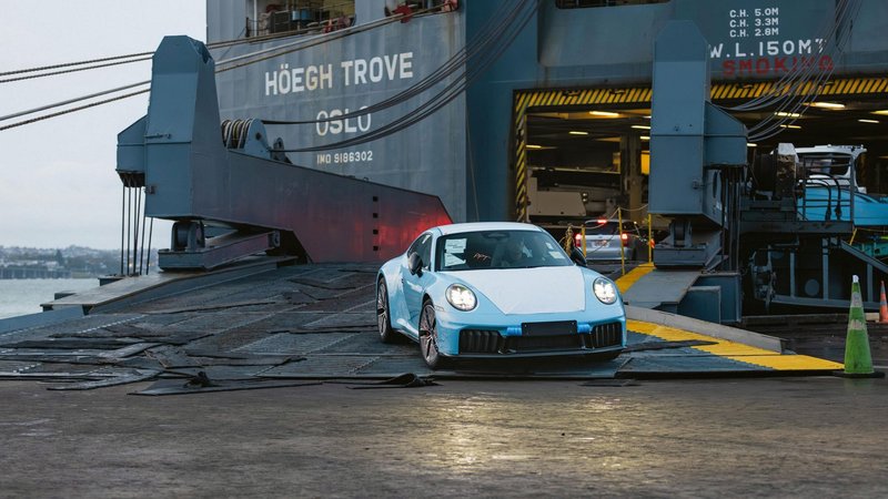 Porsche 911, Tahiti