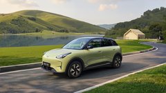 Geely E2 v Sloveniji najprej za predjed, v začetku prihodnjega leta tudi  zares