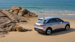 Geely E2 v Sloveniji najprej za predjed, v začetku prihodnjega leta tudi  zares