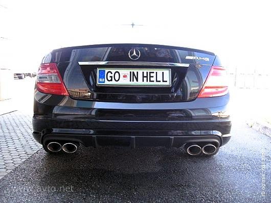 Registrske tablice po želji so pri vzhodnih sosedih drag špas, najcenejše so v Nemčiji