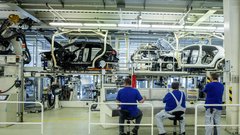 
                                                         Volkswagen zaradi vse večjih stroškovnih pritiskov ustavlja razvoj električnega Golfa